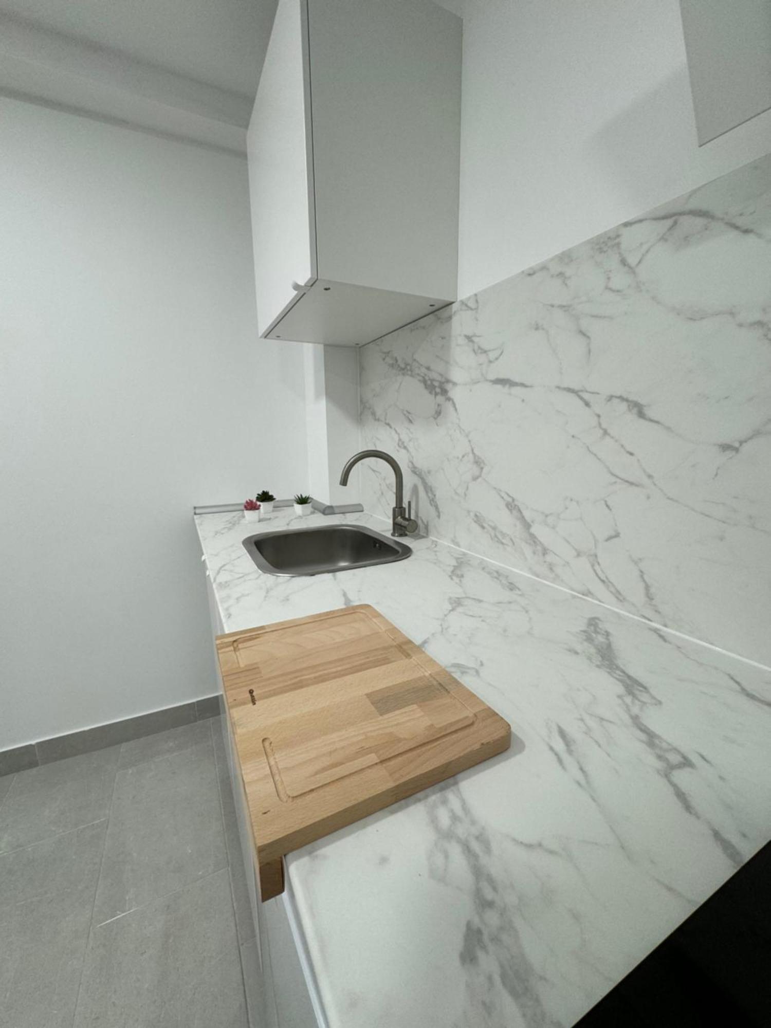 אלמנסה Apartamento Leon Centrico, Moderno Y Muy Equipado מראה חיצוני תמונה