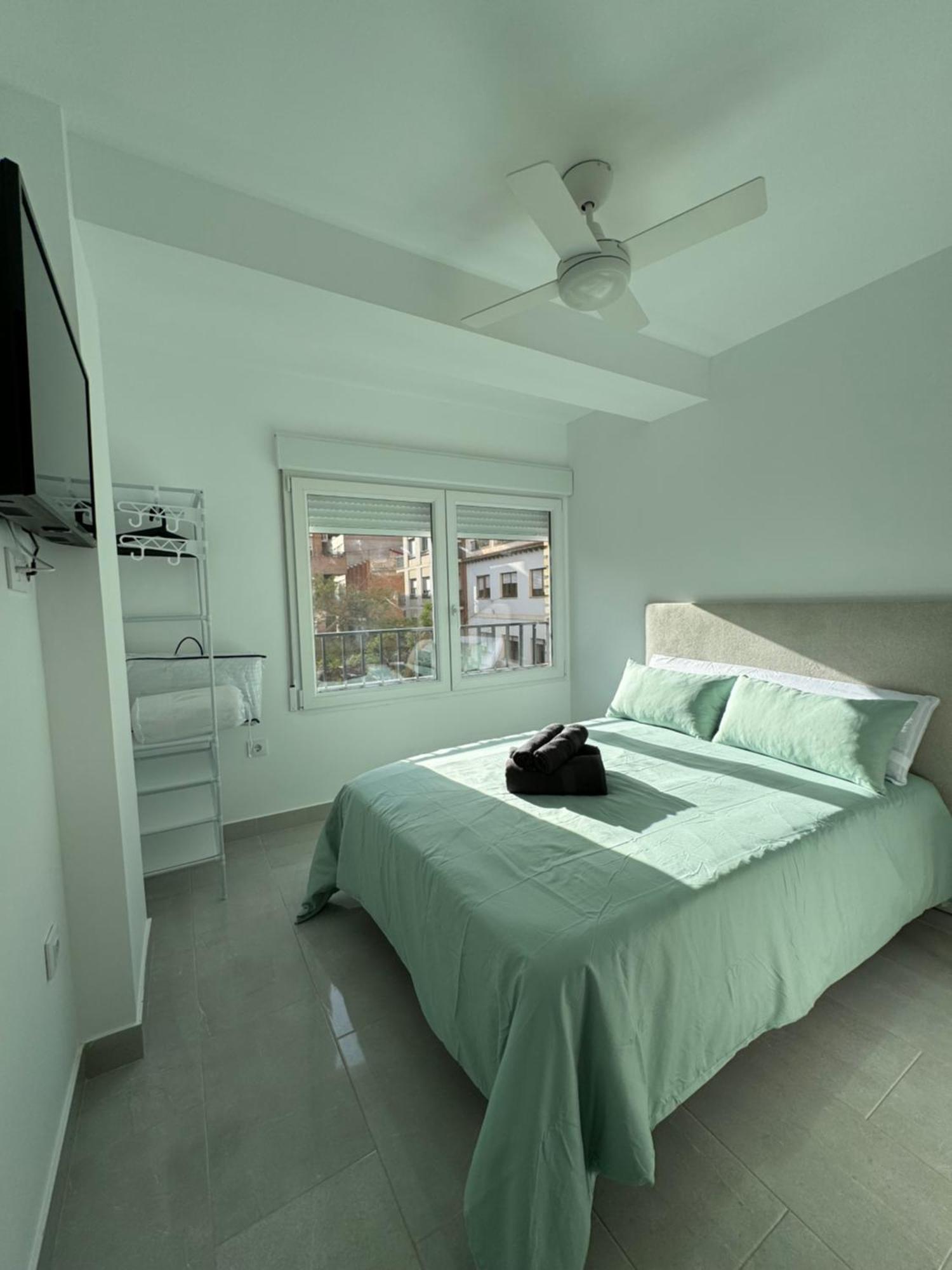 אלמנסה Apartamento Leon Centrico, Moderno Y Muy Equipado מראה חיצוני תמונה