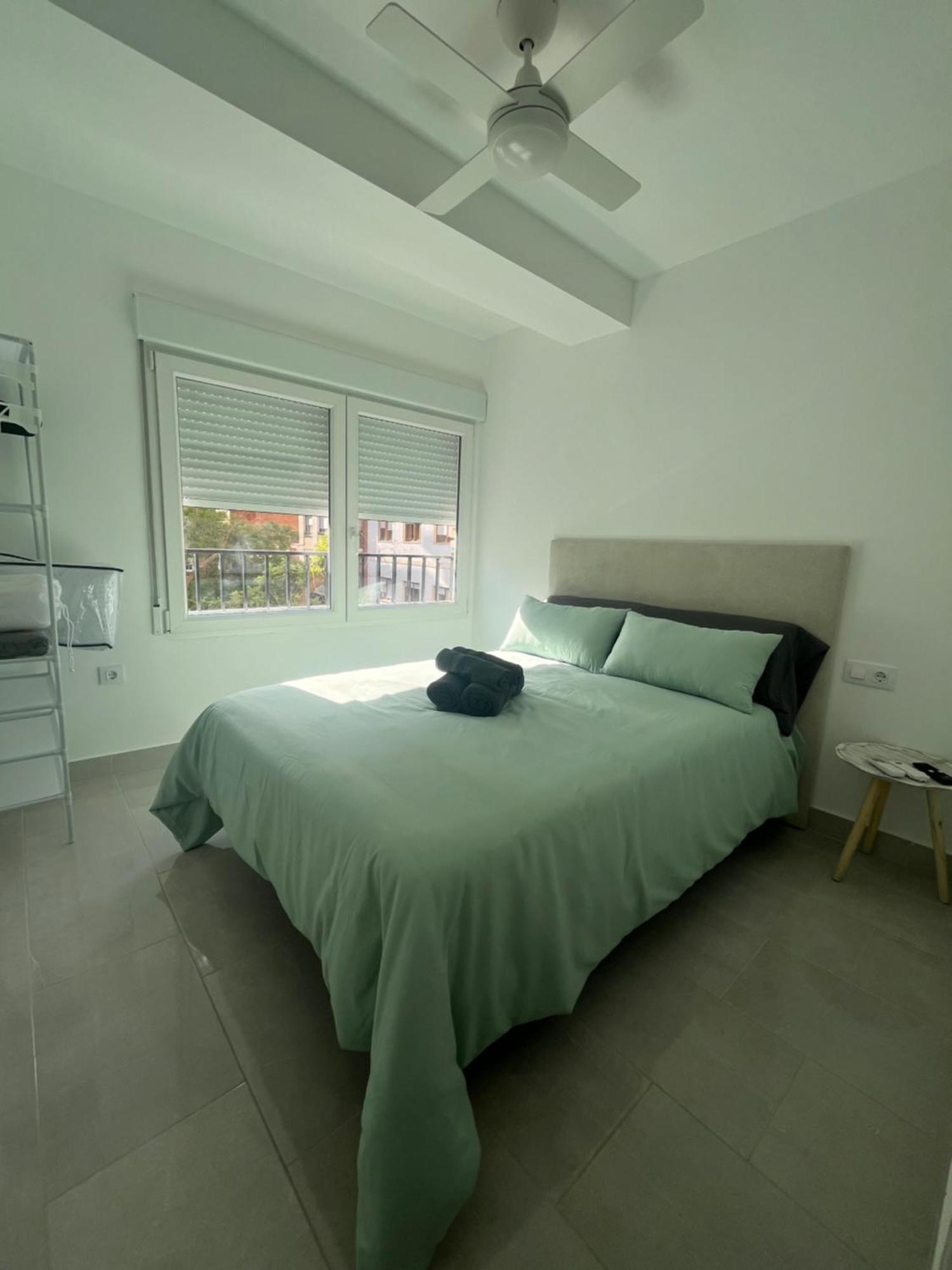 אלמנסה Apartamento Leon Centrico, Moderno Y Muy Equipado מראה חיצוני תמונה